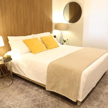 Meyland Suites Centro Milan Exterior photo