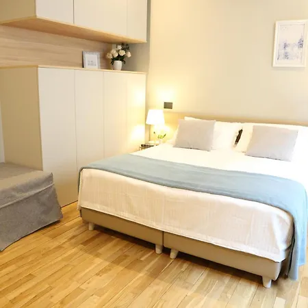 Meyland Suites Centro Milan Exterior photo
